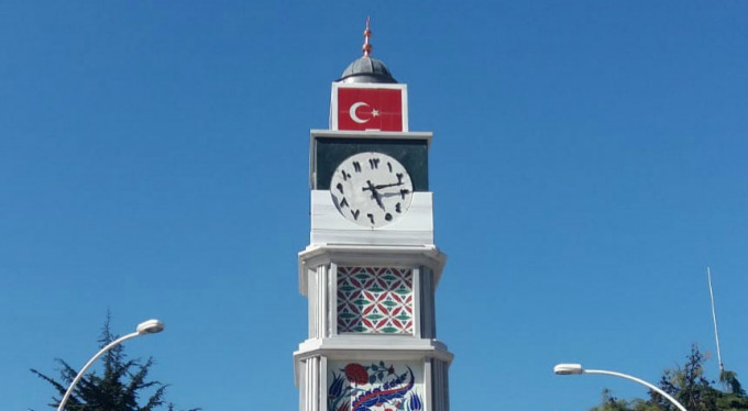 Bursa'da saat kulesinin saati durdu! İşte sebebi...