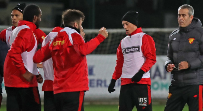 Göztepe'de Özdeş dönemi bitti