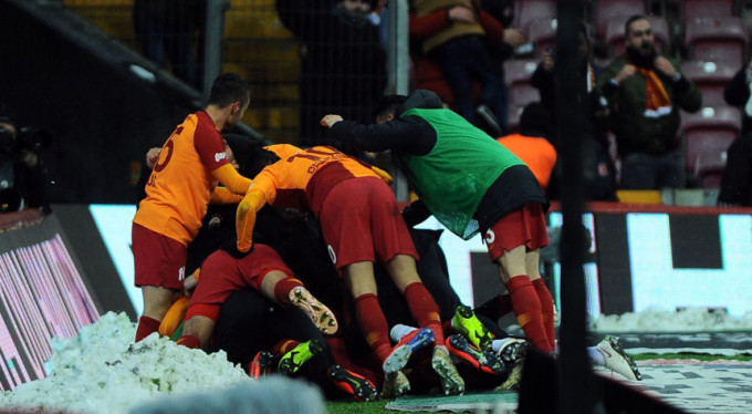 Galatasaray'da lig serisi 9'a çıktı