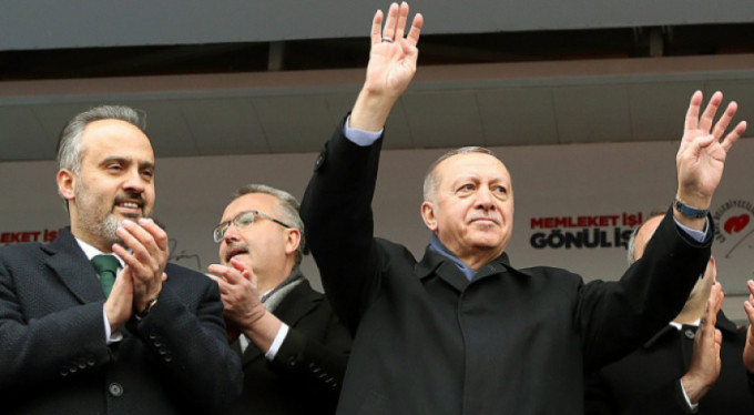 İşte Alinur Aktaş'ın seçim şarkısı!