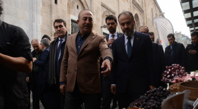 Alinur Aktaş: "Anlatacağın bir projen var mı?