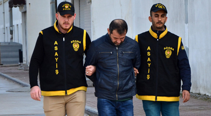 Hayali otomobili 85 kamu görevlisine sattı!