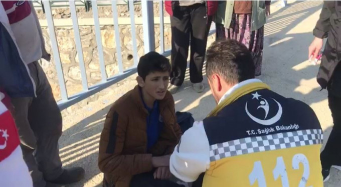 Bursa'da gaz teli kazaya neden oldu! 3 yaralı...