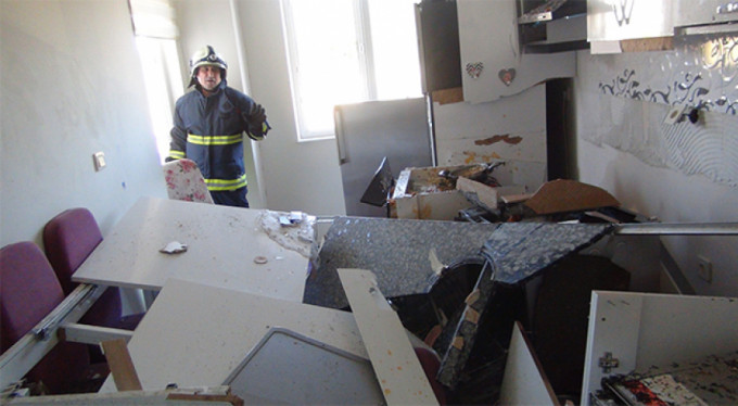 Tüpgaz bomba gibi patladı!