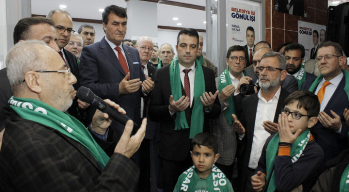 Seçim ofisi dualarla açıldı!