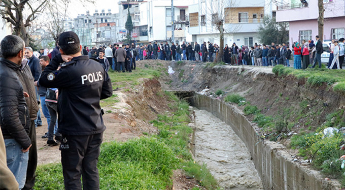Acı olay! Ablası arkasından atladı ama...
