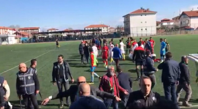 Bursa temsilcisine çirkin saldırı!