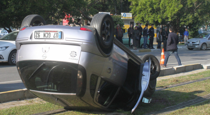 Burnu bile kanamadı!