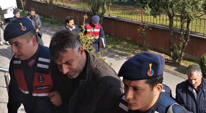 Muhtarlık kavgasında 4 tutuklama!