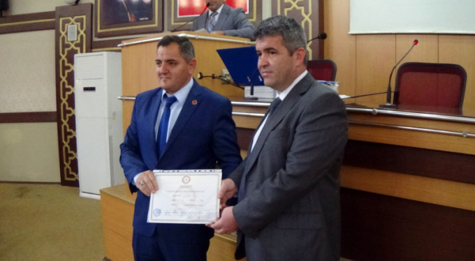 Bursa'da yeni muhtara büyük şok!