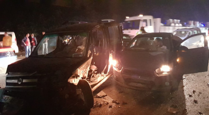 Bursa'da zincirleme kaza: 2 yaralı