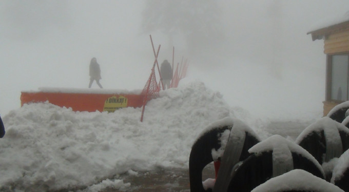 Bursa'da nisan ayında kar!