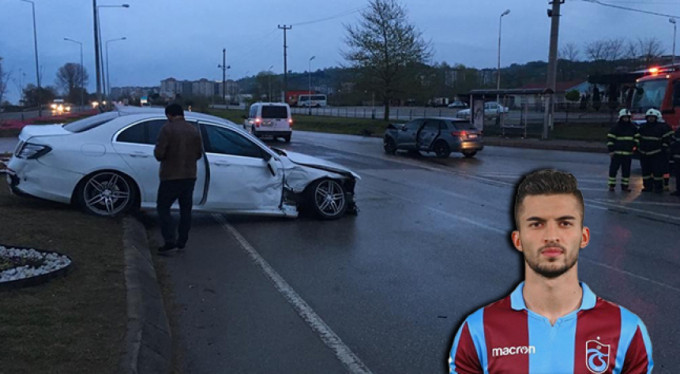 Trabzonsporlu futbolcu kaza yaptı!
