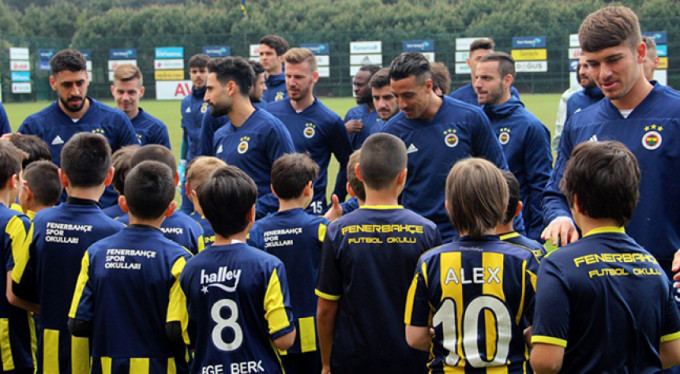 Fenerbahçe'de sakatlık şoku