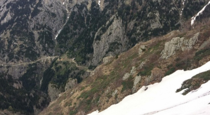 Dünyanın en tehlikeli yolunda feci olay!