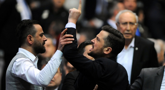 Beşiktaş kongresi karıştı! "Bursasporlu kişileri..."