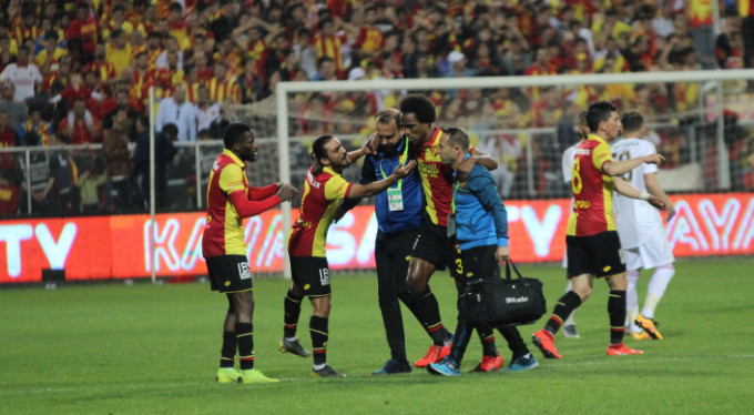 Bursaspor maçı öncesi Göztepe endişeli!