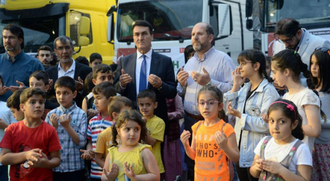 Yetim çocuklara Başkan Dündar sahip çıktı