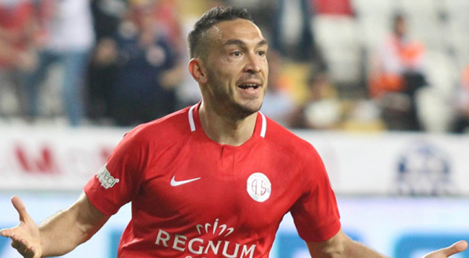 Başakşehir'de kadroda büyük revizyon başlıyor