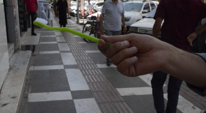 Gelinine fırlattı, silah sayıldı!