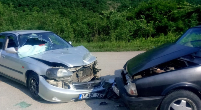 Bursa'da feci kaza! 5 yaralı