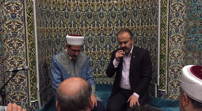 Erdoğan gibi Kur'an-ı Kerim okudu