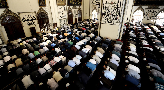 Bursalılar Ulu Cami'ye akın etti