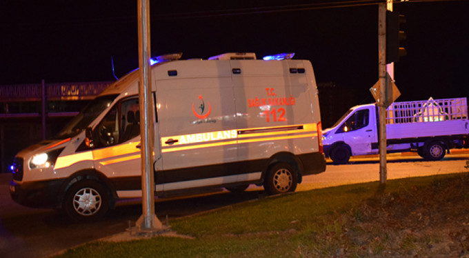 Öz amcalarını sopa ile darp ederek öldürdüler!