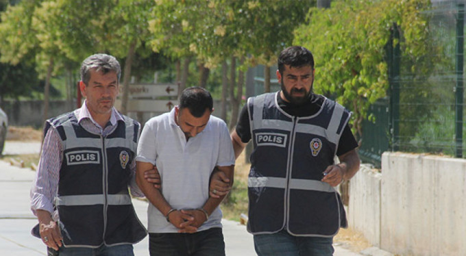 Haberleri izlerken öğrendi, hemen teslim oldu!