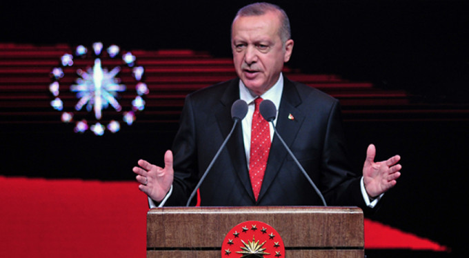 İzlanda skandalıyla ilgili o isimle görüştü!