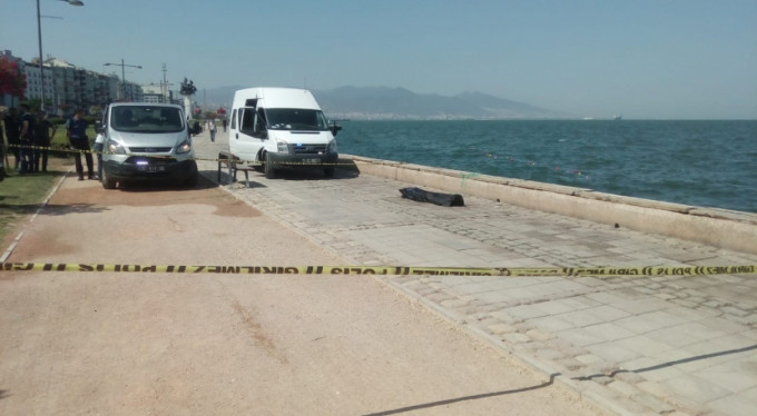 Denizde ceset şoku!