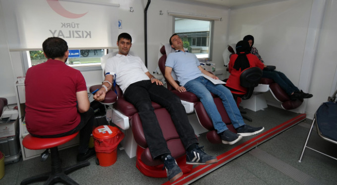 Büyükşehir'den kan bağışı