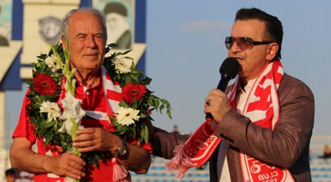 Mustafa Denizli'ye sevgi seli