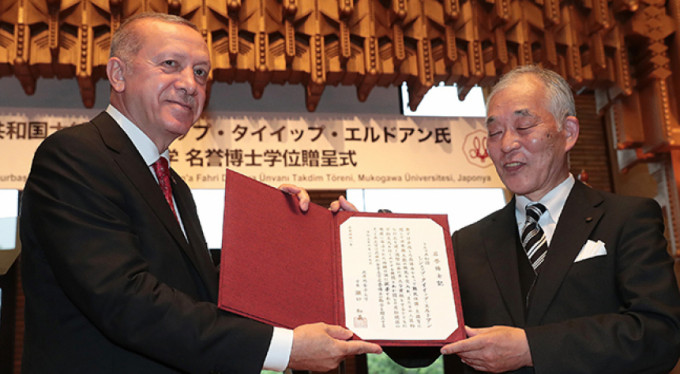 Erdoğan'a Japonya'da fahri doktora unvanı!