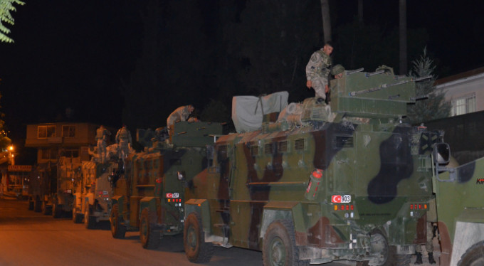 Suriye sınırına komando takviyesi!