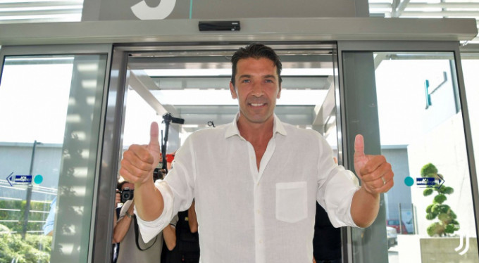 Efsane, yuvaya geri döndü!