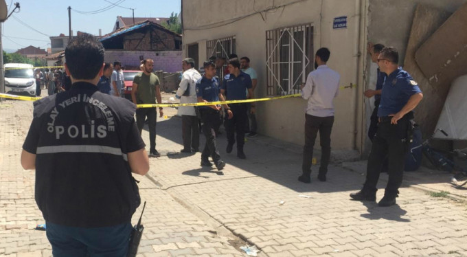 Bursa'da silahlar çekildi, ortalık karıştı!