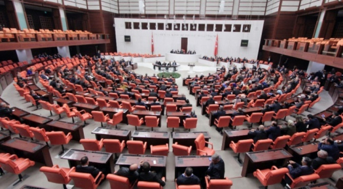 Taraftarlar dikkat! Meclis'ten geçti...