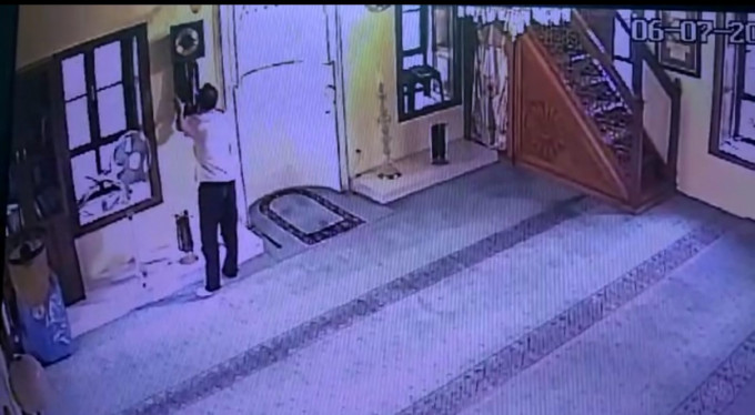 Bursa'da şok! Önce namaz kıldı, sonra...