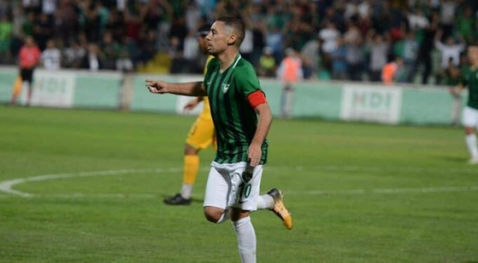 Timsah'ın Aissati aşkı!