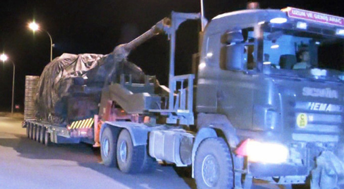 Suriye sınırına sevkıyat devam ediyor