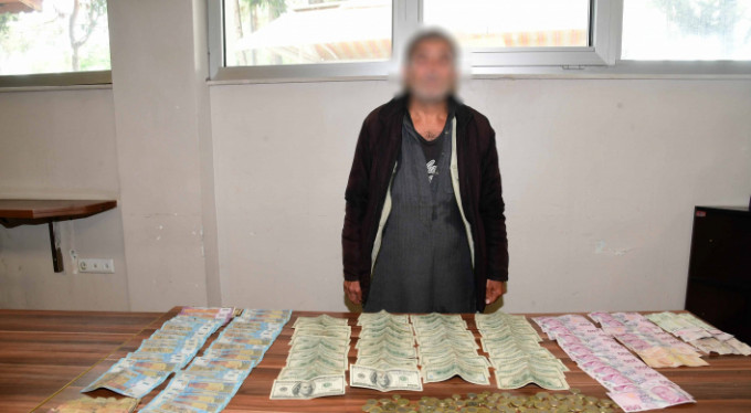 Dilencinin üzerinden servet çıktı!