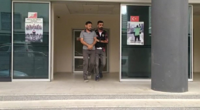 Bursa'da yakalandı! Üstünden tam 2 bin 270 tane...