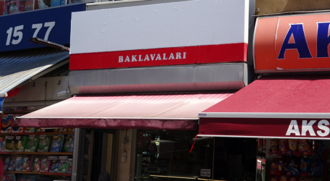 Baklavacı magandalara bir şok daha!