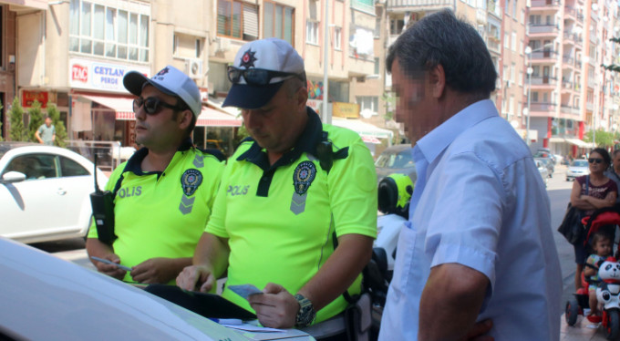 Polise tuhaf tepki: "Bayram harçlığı mı..."