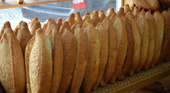 Ucuz ekmek mahkemelik!