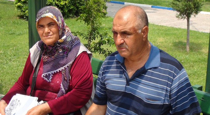 Okuduğu duayı beğenmeyip imamı darp ettiler!