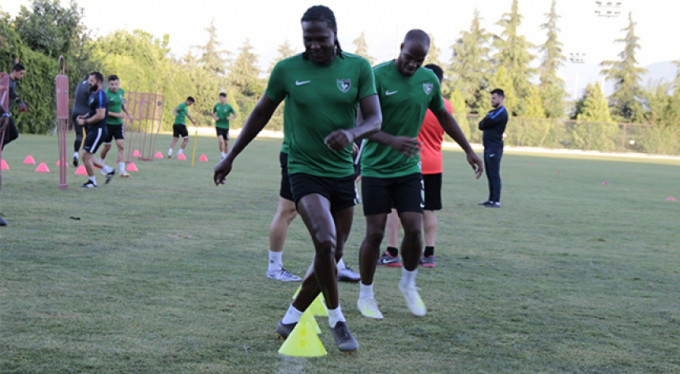 'Lige kazanarak başlamak istiyoruz'