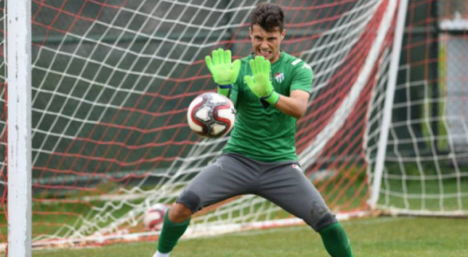 "Futbolcular gider adamlar kalır"