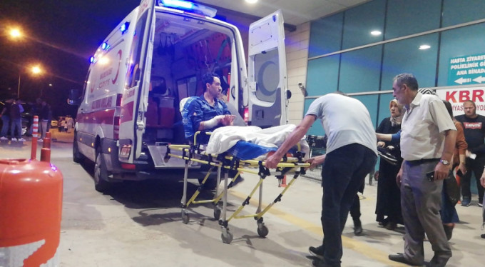 Bursa'da bıçaklı kavga!